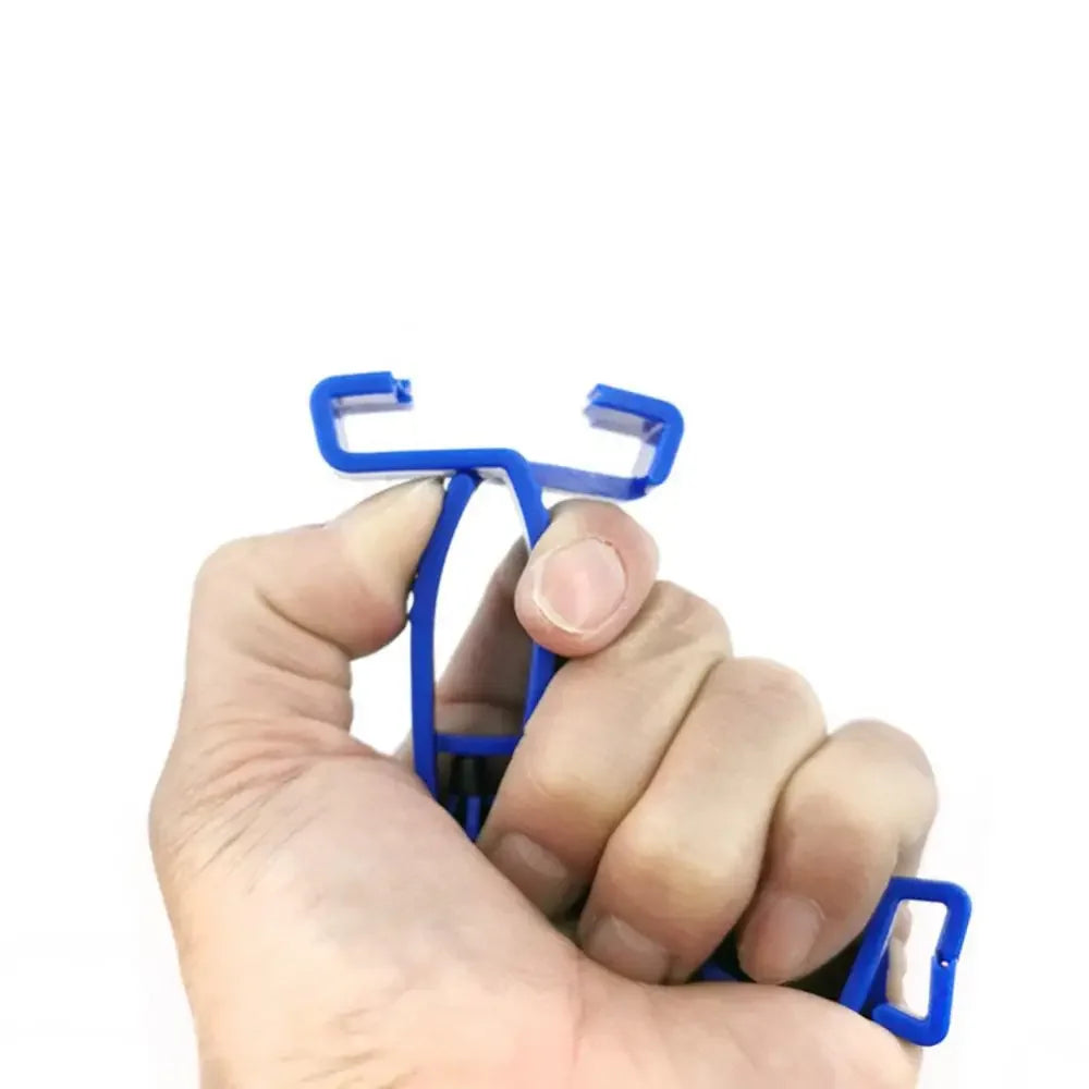 1PC Gloves Clip Hanger Safety Glove Holder Plastic Working Gloves Clamp Safety Work Gloves Guard Multifunctional Camping Tools
