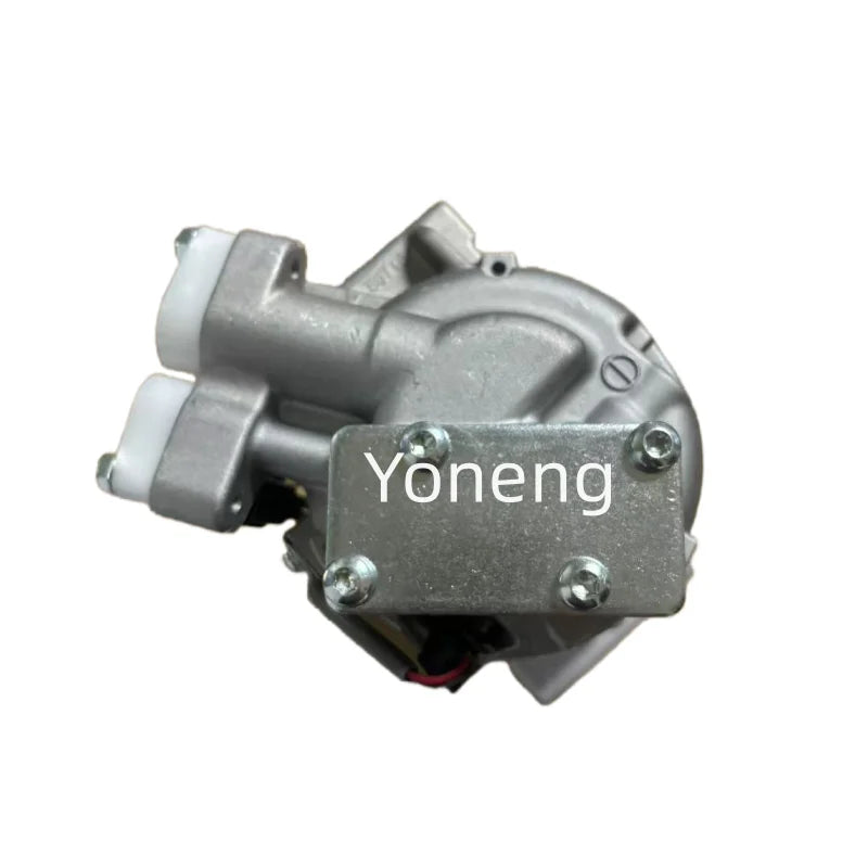 Top Quality 926002352R Air Conditioning Compressor For Renault Clio Captur 1.5L