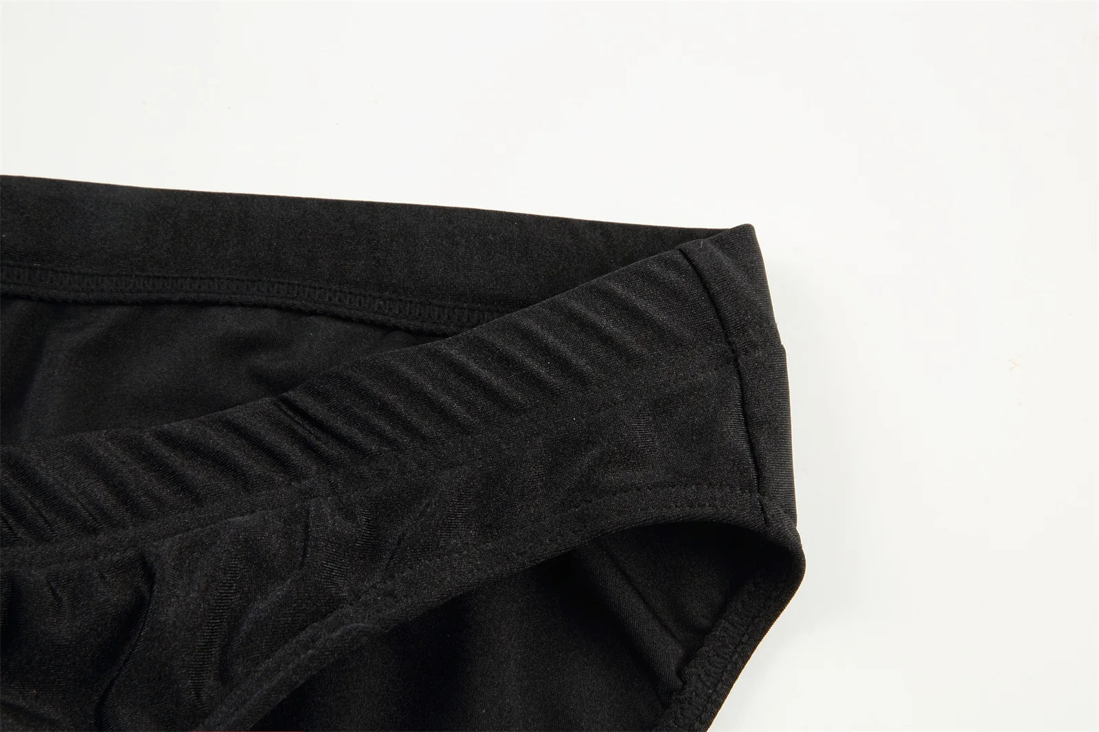 Swimwear Men Swimsuits Quick Dry Swimming Briefs Sexy Male Low Waist Bathing Trunks Beach Bikini Surfing Wear